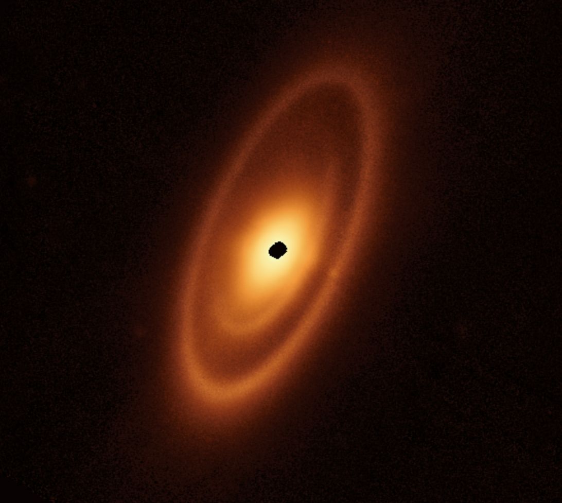 JWST เผยภาพแถบดาวเคราะห์น้อยรอบดาวฤกษ์ Fomalhaut ได้เป็นครั้งแรก